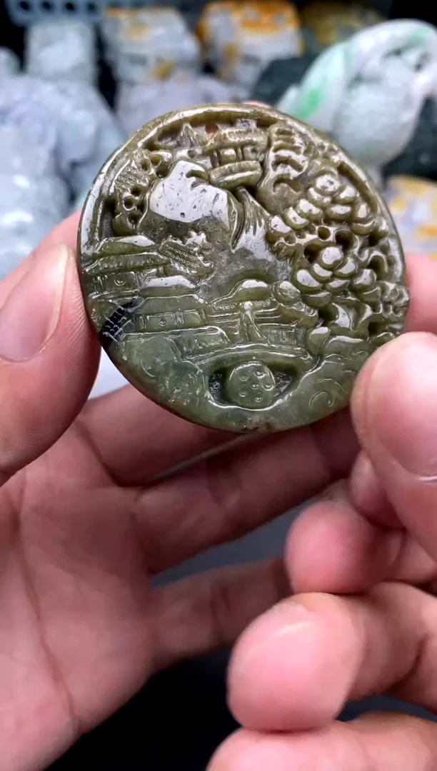 吊坠(不含链)未镶嵌翡翠1