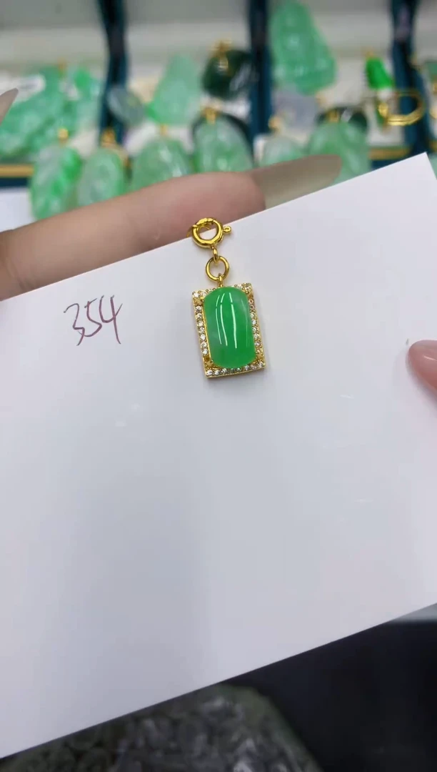 颈饰未镶嵌翡翠111111