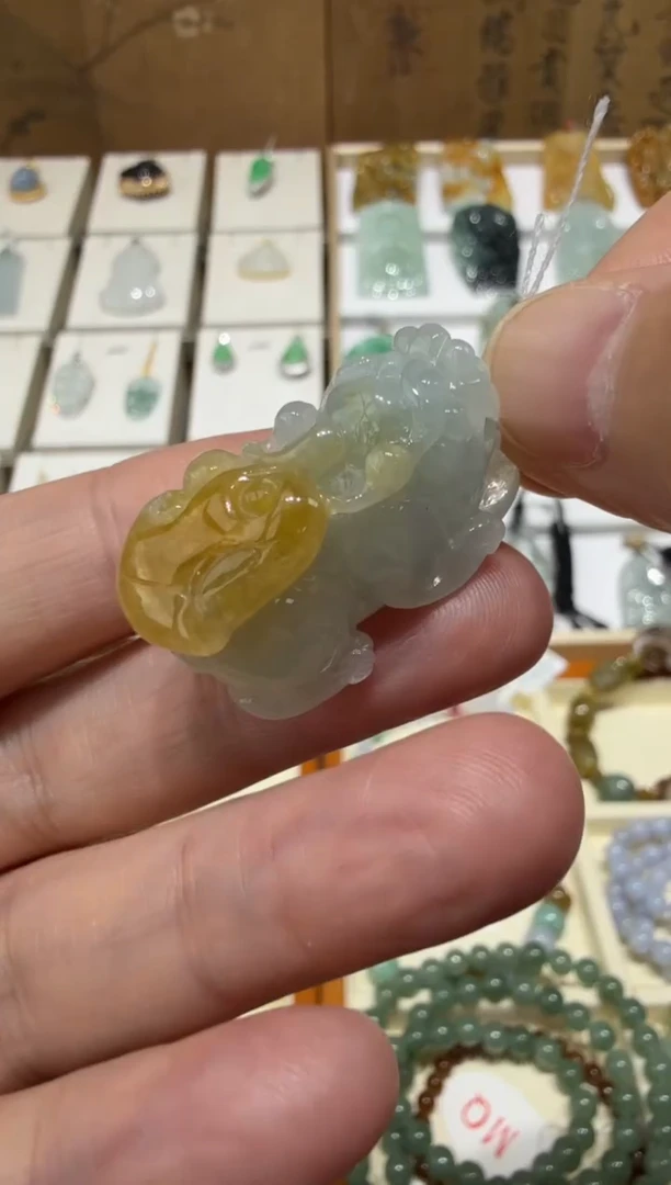 未镶嵌挂件翡翠A货翡翠多样性孤品