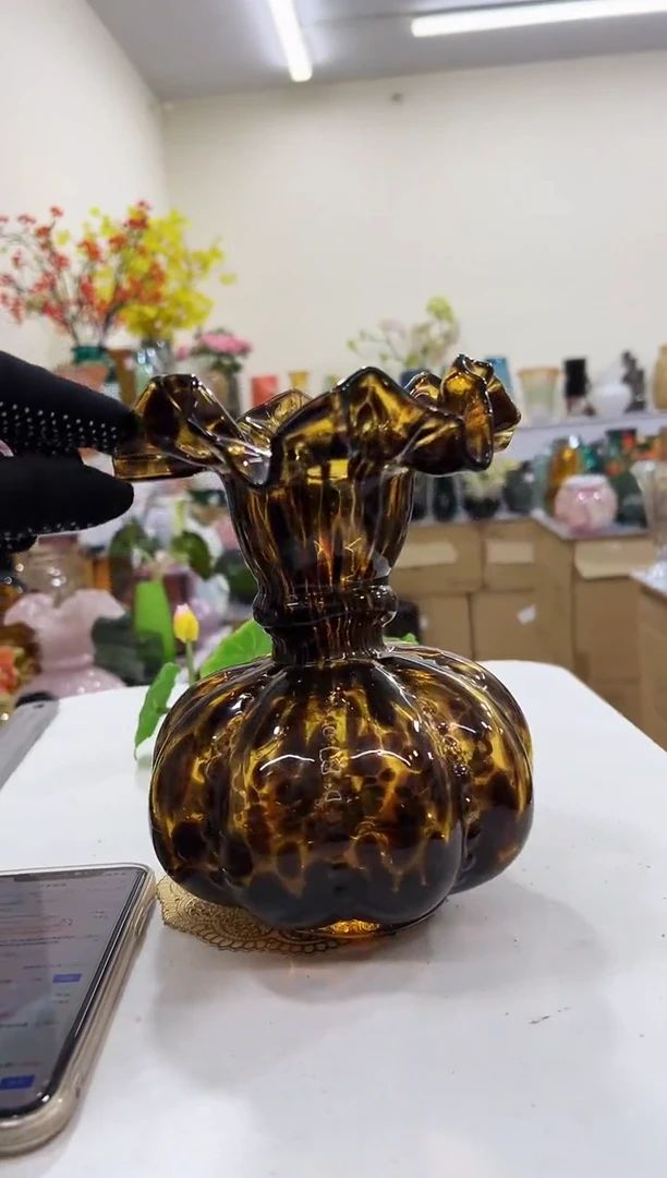 【闪购商品】也麦花器微瑕