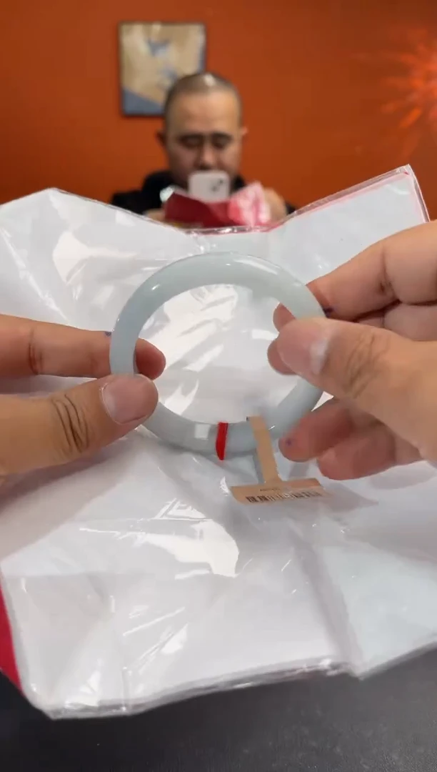 未镶嵌手镯翡翠11    56