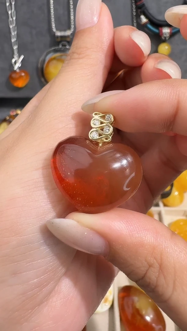 裸石琥珀未镶嵌一***你琥珀