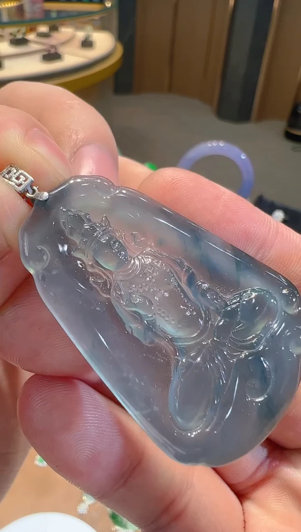 【闪购商品】翡翠吊坠(不含链)18K金镶嵌多样性发一件