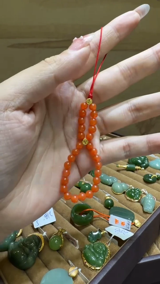 未镶嵌颈饰玛瑙/玉髓挂件