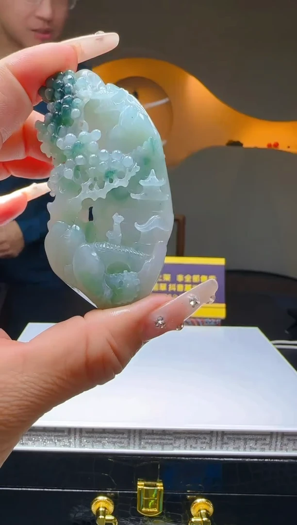 【闪购商品】定制翡翠未镶嵌Q03269翡翠毛货