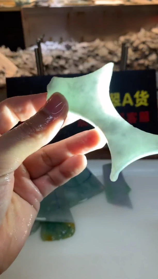 散珠翡翠0朗0翡翠珠宝47