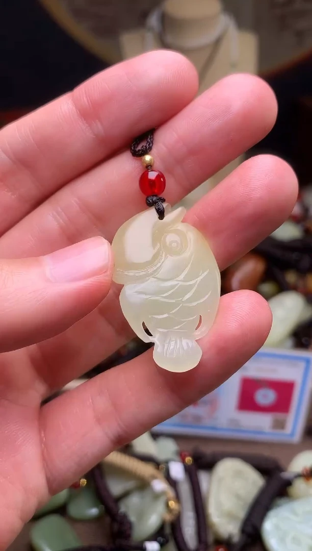 颈饰未镶嵌和田玉新疆料青海料清水和田玉吊坠