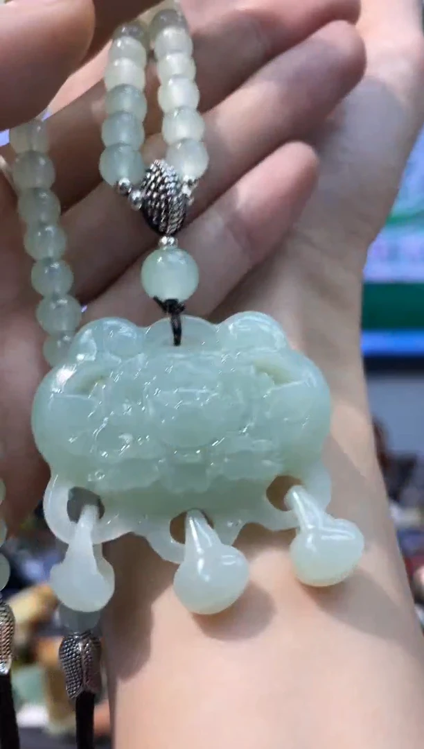 【闪购商品】岫玉吊坠未镶嵌·