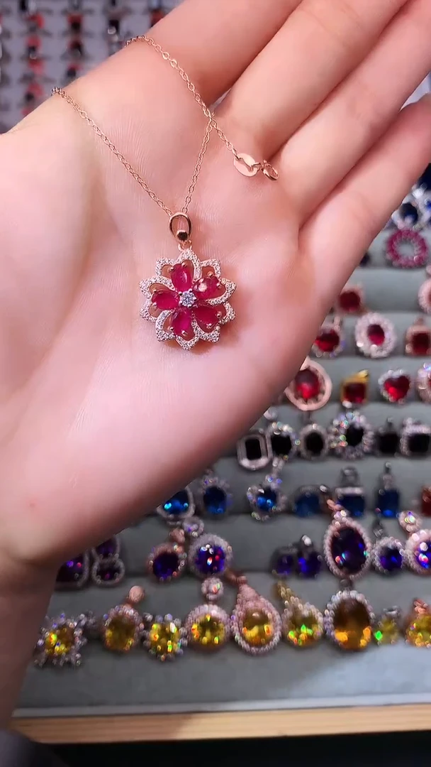 【闪购商品】红宝石吊坠(赠链)银S925镶嵌1111111