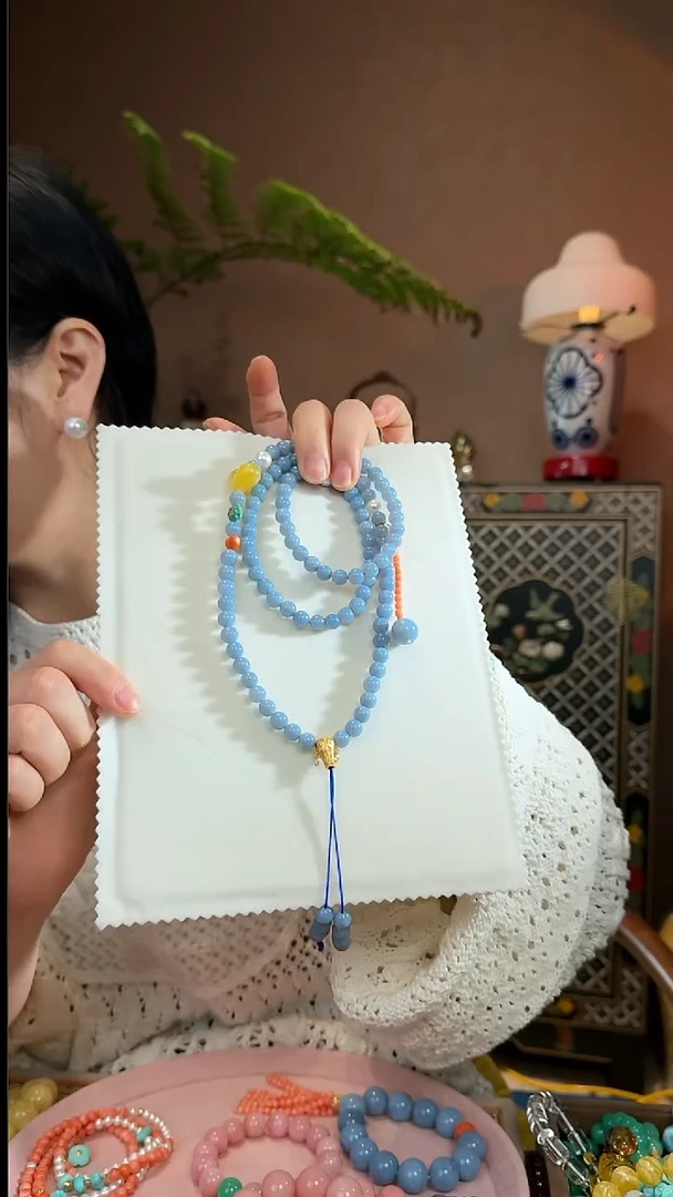 蜜蜡吊坠(赠链)未镶嵌天然蜜蜡吊坠赠项链