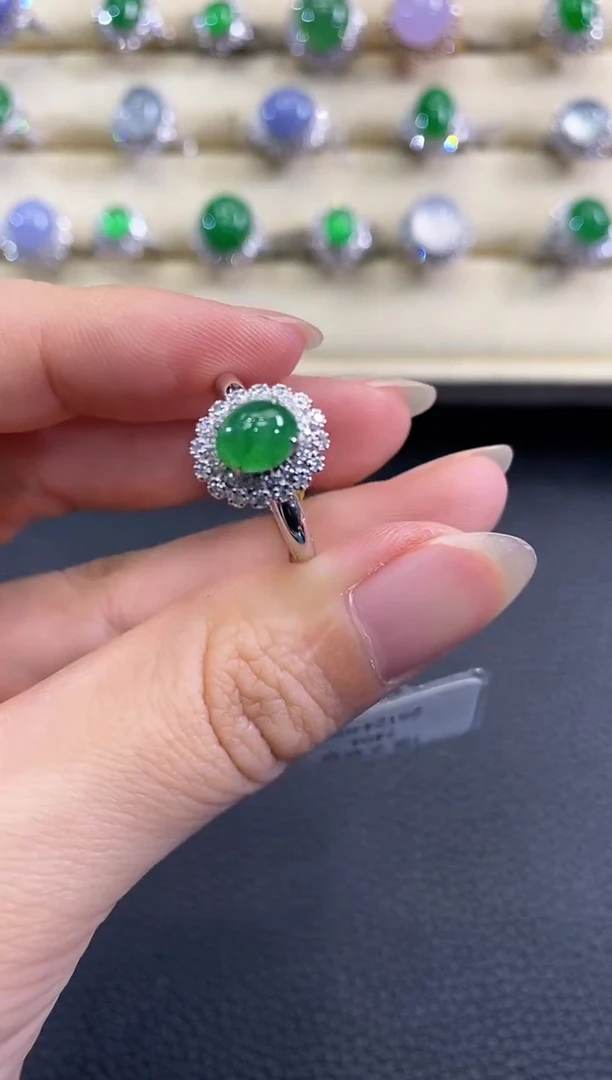 翡翠戒指18K金镶嵌春日珠宝 C39