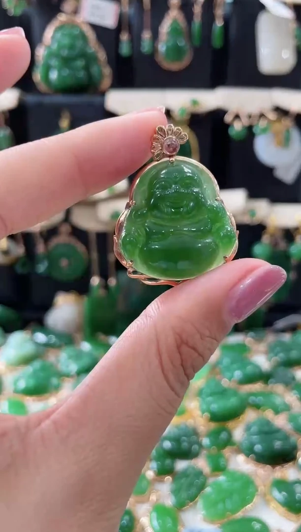 和田玉（碧玉）18K金镶嵌颈饰高货