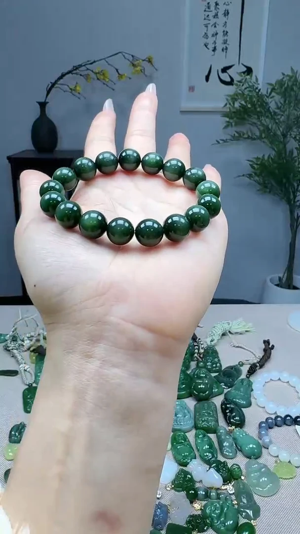 未镶嵌和田玉挂件12