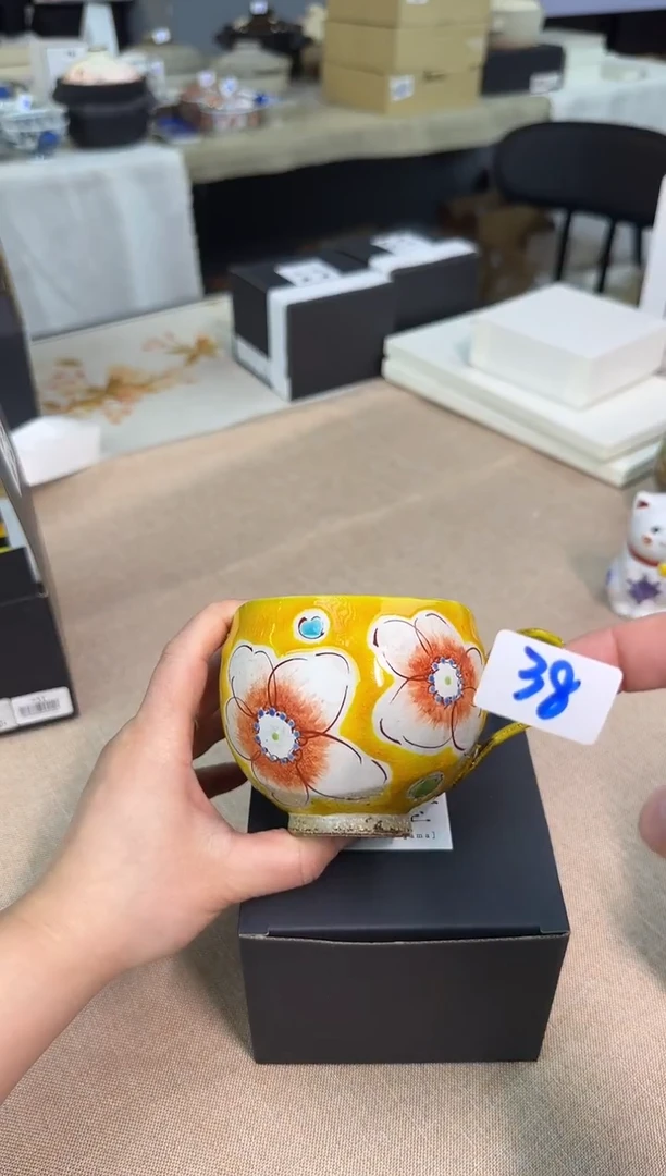 瓷片花****你辰辰家的瓷器真好看