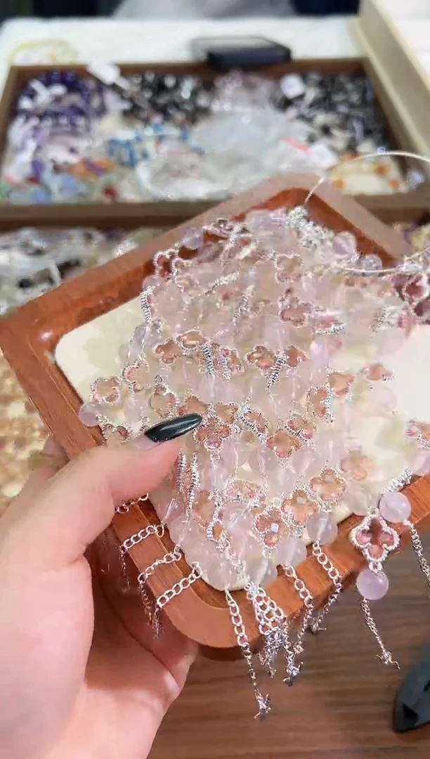 【闪购商品】水晶手链未镶嵌粉水晶四叶草