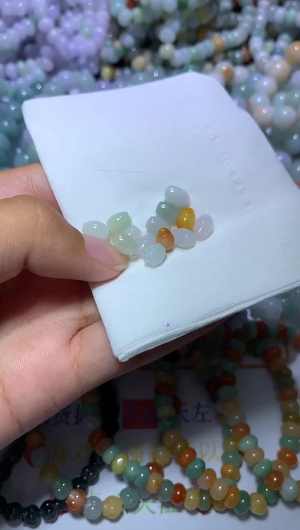 翡翠挂件未镶嵌家**宝CXX307998