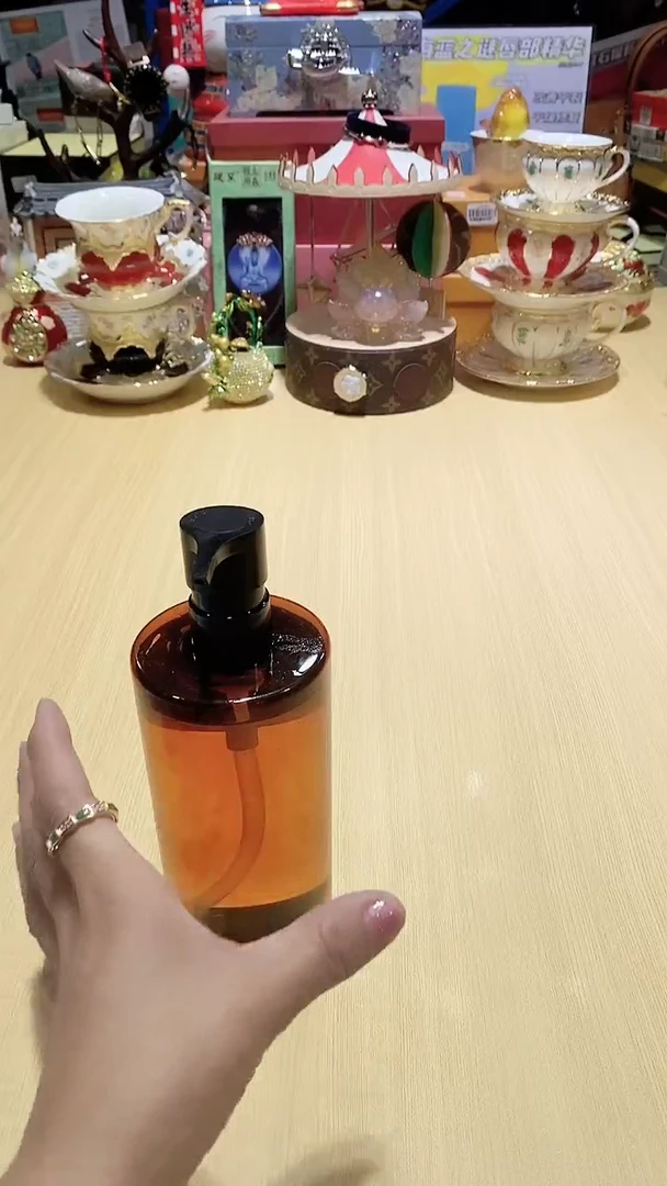 瓷片全场正品   一件不留@@1
