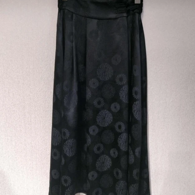 慧  新中式风  冠乐绉黑色半裙 27179176