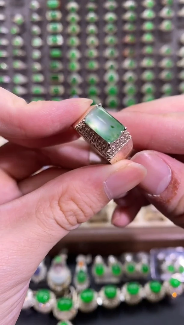 未镶嵌戒指翡翠天然缅甸A货翡翠未镶嵌 粉丝福利