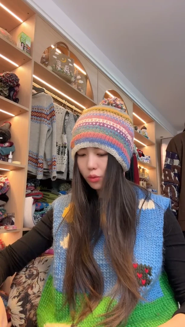 羊毛糖果单球帽