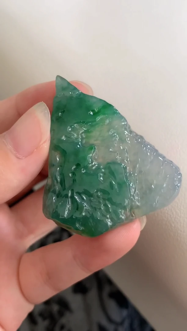 翡翠未镶嵌吊坠(不含链)吊坠