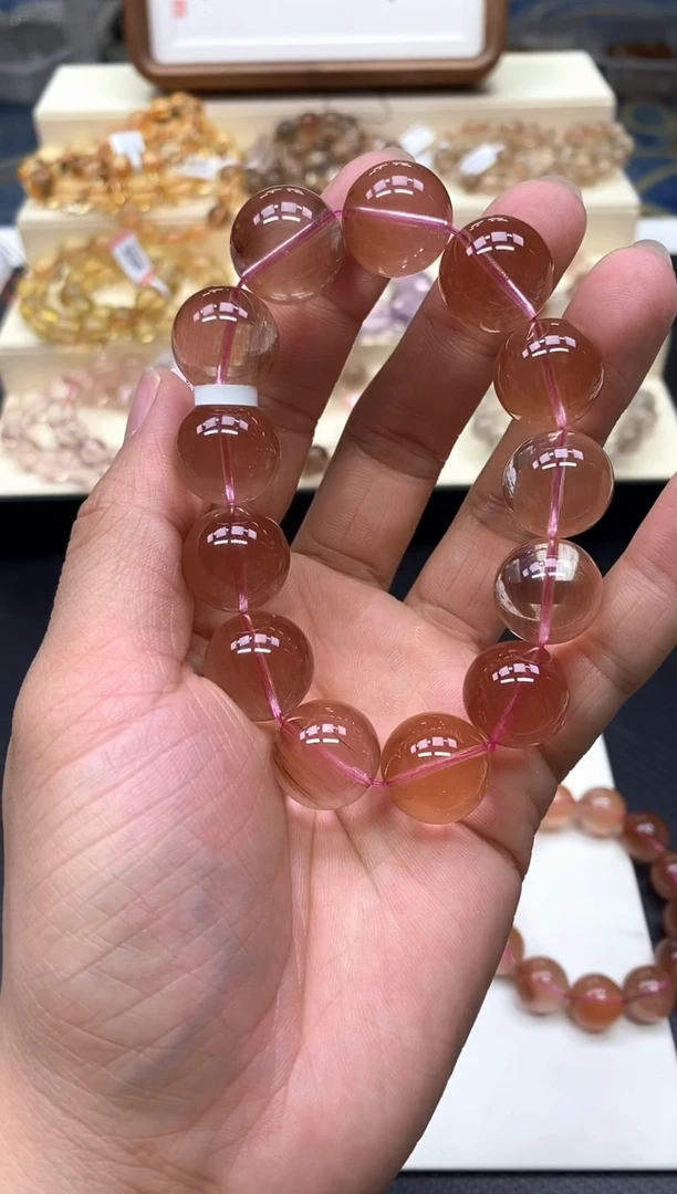 未镶嵌手串水晶和*2红兔毛17mm