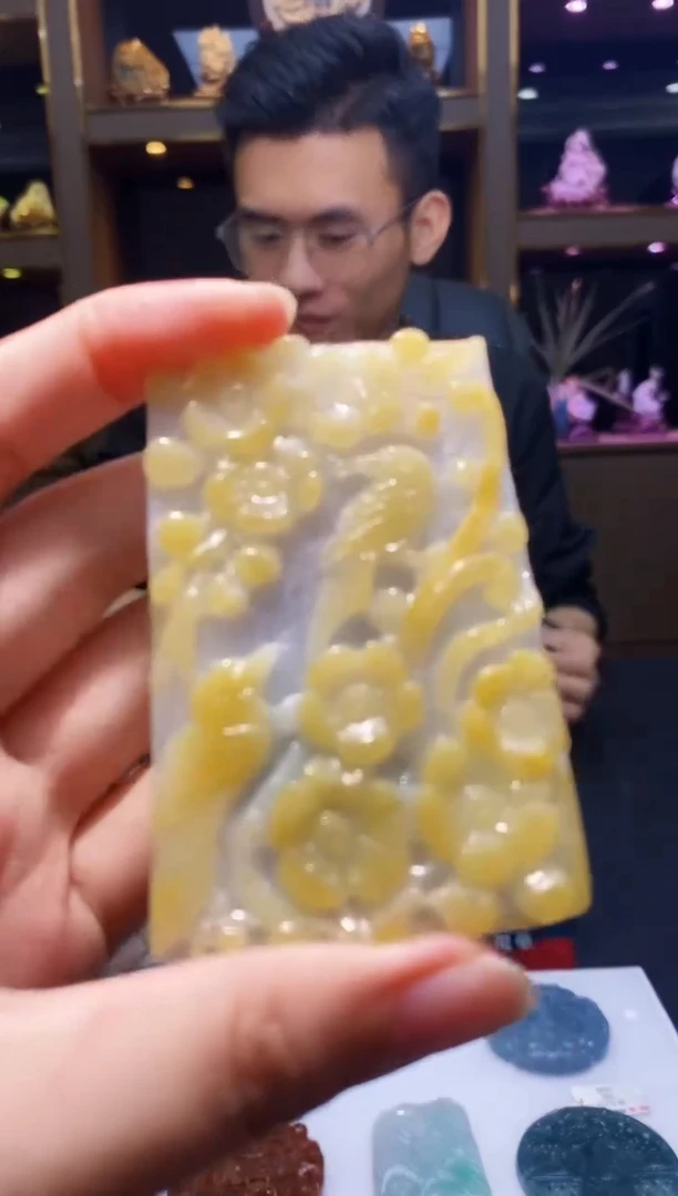 翡翠未镶嵌颈饰M-@@JYTR70925