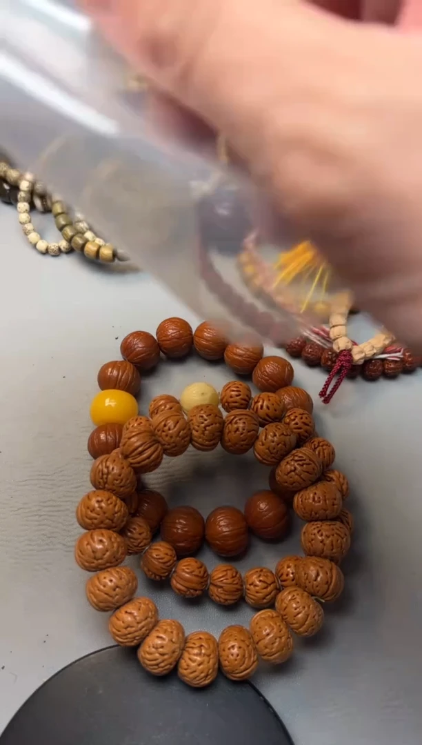 吊坠桃核精品文玩手串一条