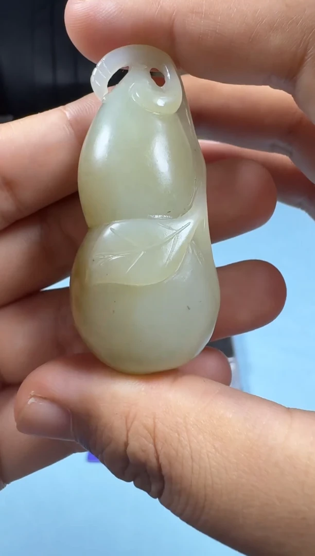 和田玉未镶嵌颈饰1