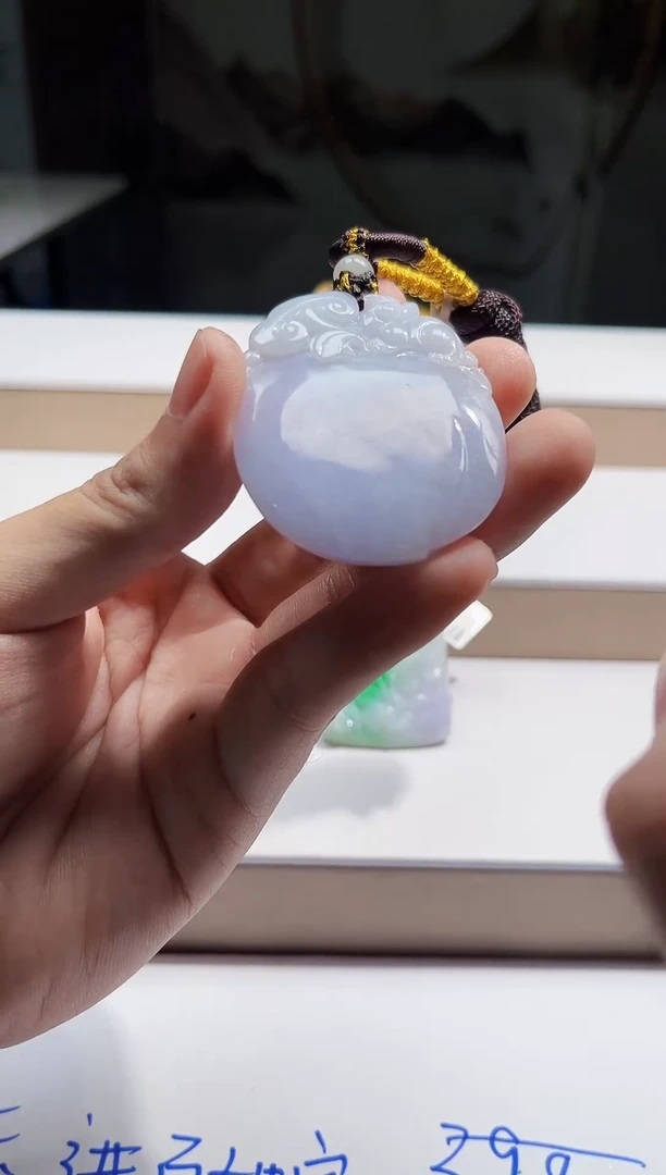 吊坠(不含链)未镶嵌翡翠挂件