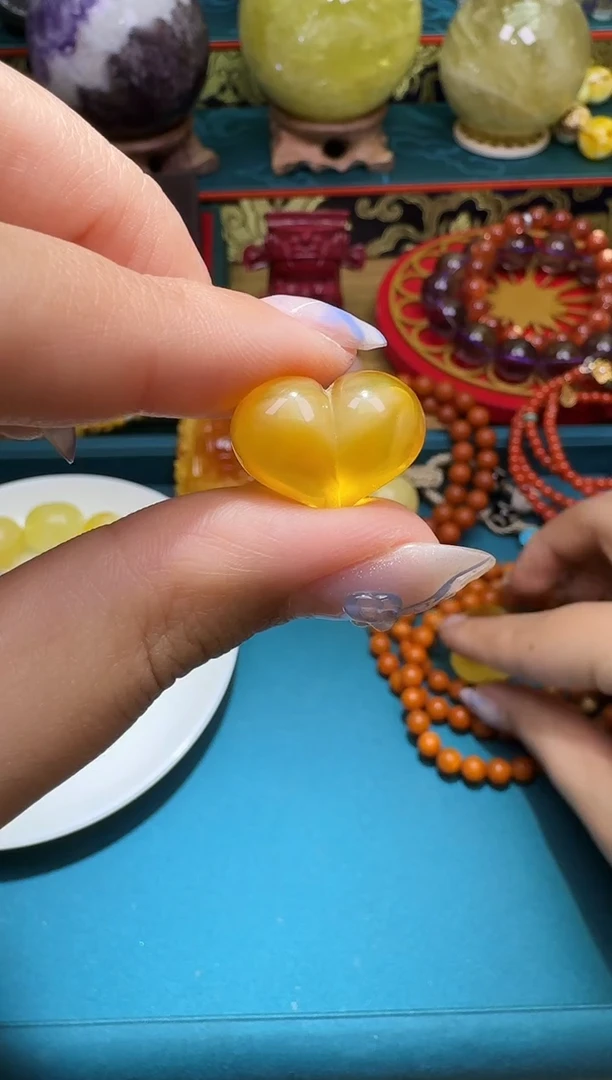 琥珀颈饰未镶嵌果**?多样性发一件 731