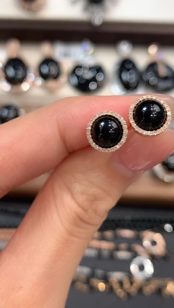 18K金镶嵌翡翠耳饰?****海q9