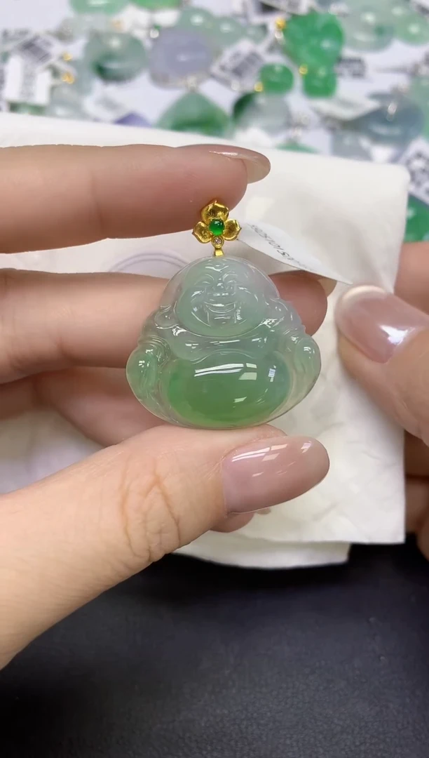 颈饰18K金镶嵌翡翠天然缅甸翡翠A货百元以上9元证书费自理