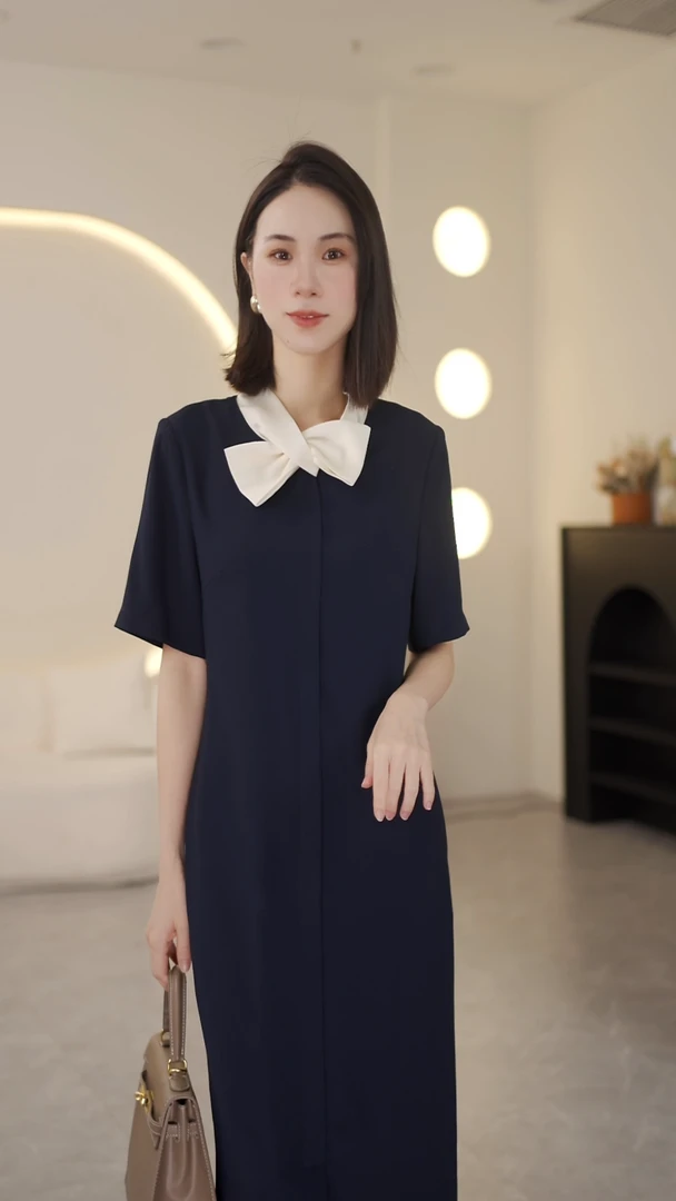 【伊丽莎白】2025年春夏夏季休闲时尚显中长款简约通勤气质连衣裙