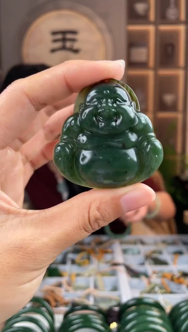 颈饰未镶嵌和田玉拍一发一，拍一发一