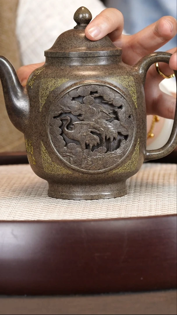 茶壶紫砂【齐燕君】龙脊金砂青霄客   360CC