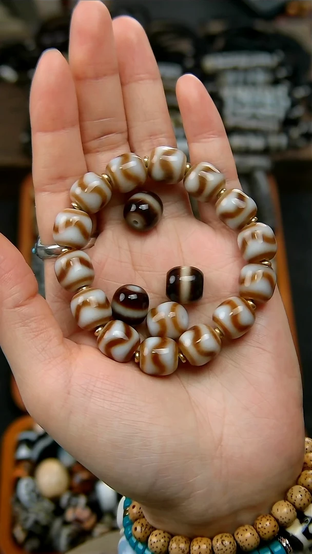 【闪购商品】玛瑙/玉髓珠宝半成品未镶嵌放漏牙一线单颗备注图腾