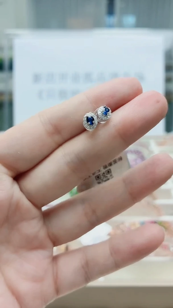 耳饰蓝宝石银S925镶嵌227ZB1114产品一个（多样性）