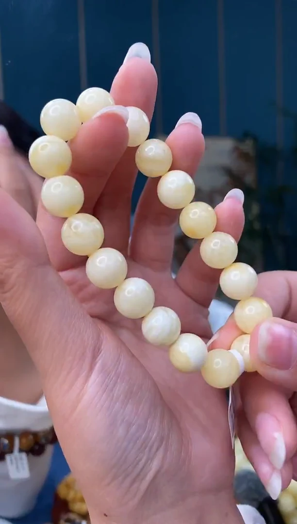 裸石琥珀未镶嵌1/3多样性发其一微瑕5