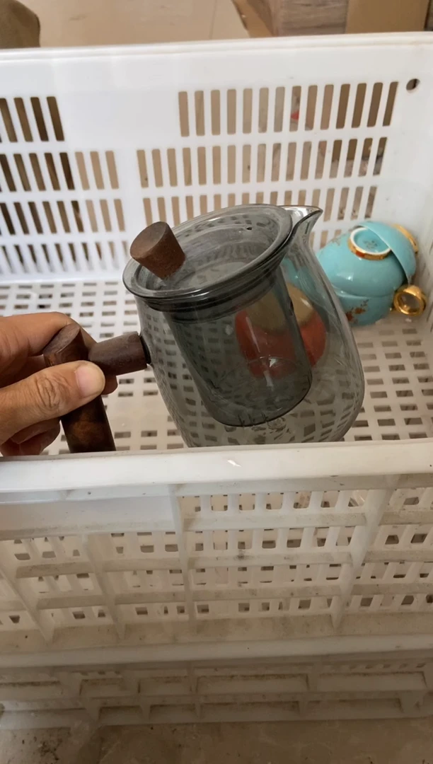 杯子瓷无运费险有瑕疵的摄影的产品有使用过的痕迹有点脏介意勿拍