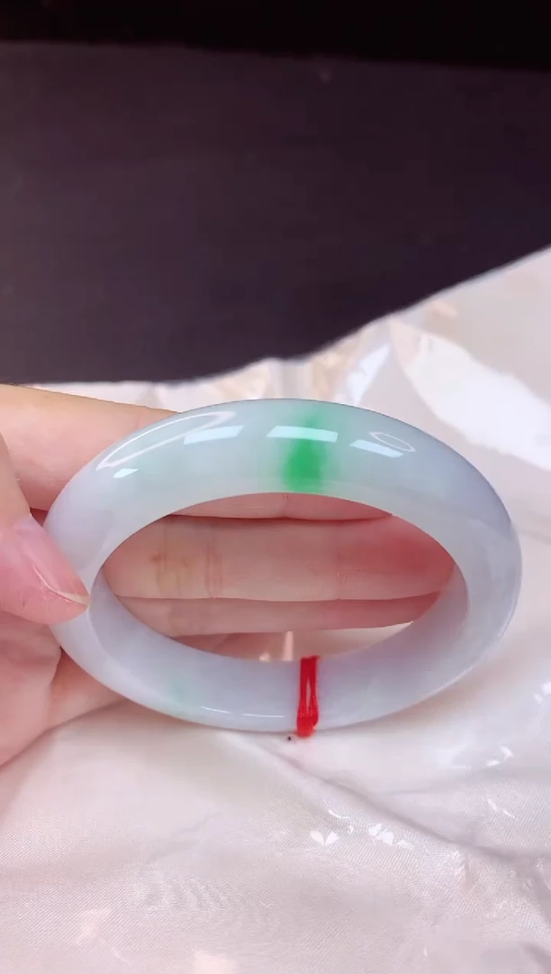 未镶嵌手镯翡翠56