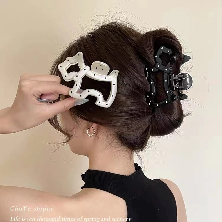 韩系新款简约波点小狗抓夹高颜值气质鲨鱼夹ins百搭后脑勺盘发夹