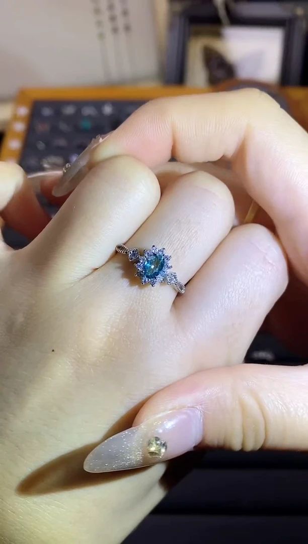 【闪购商品】水晶手链银S925镶嵌A27