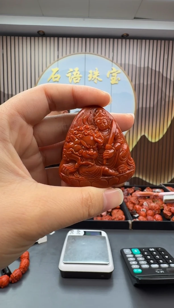 未镶嵌雕刻南红玛瑙106ZB0916产品一个