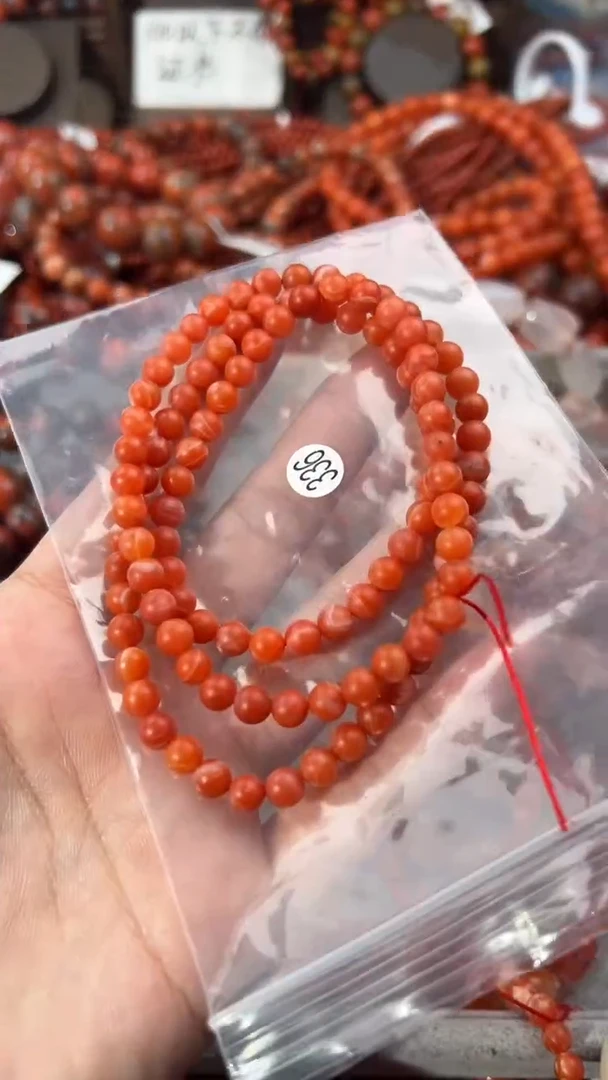 南红玛瑙手串未镶嵌5+