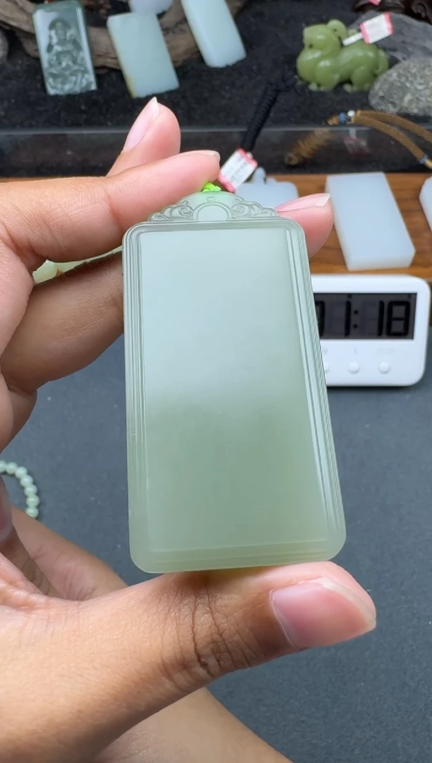 颈饰未镶嵌和田玉1