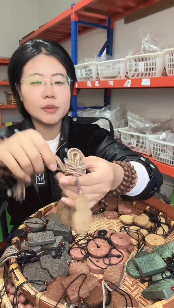 泥塑灵宝香如意葫芦