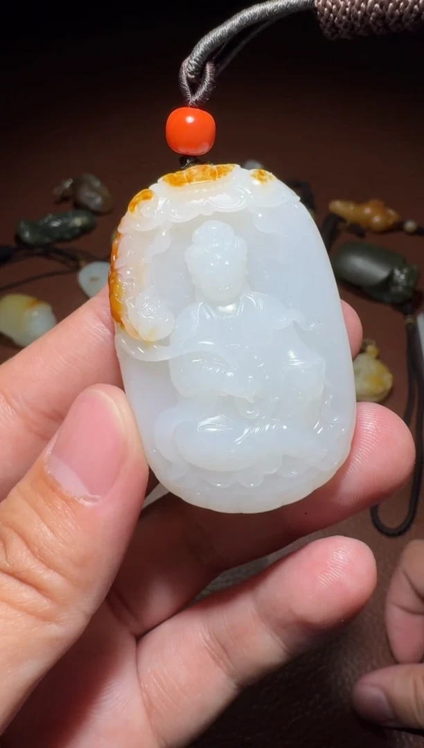 未镶嵌和田玉挂件年*虎和田玉