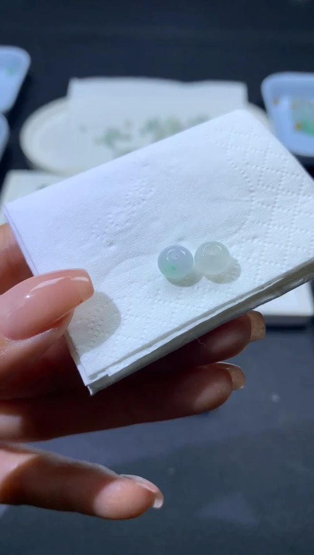 【闪购商品】定制翡翠未镶嵌珠3