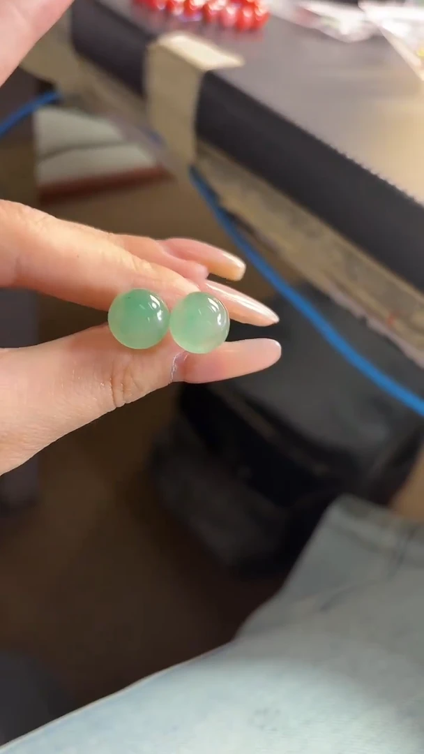 石英质玉未镶嵌颈饰100632271